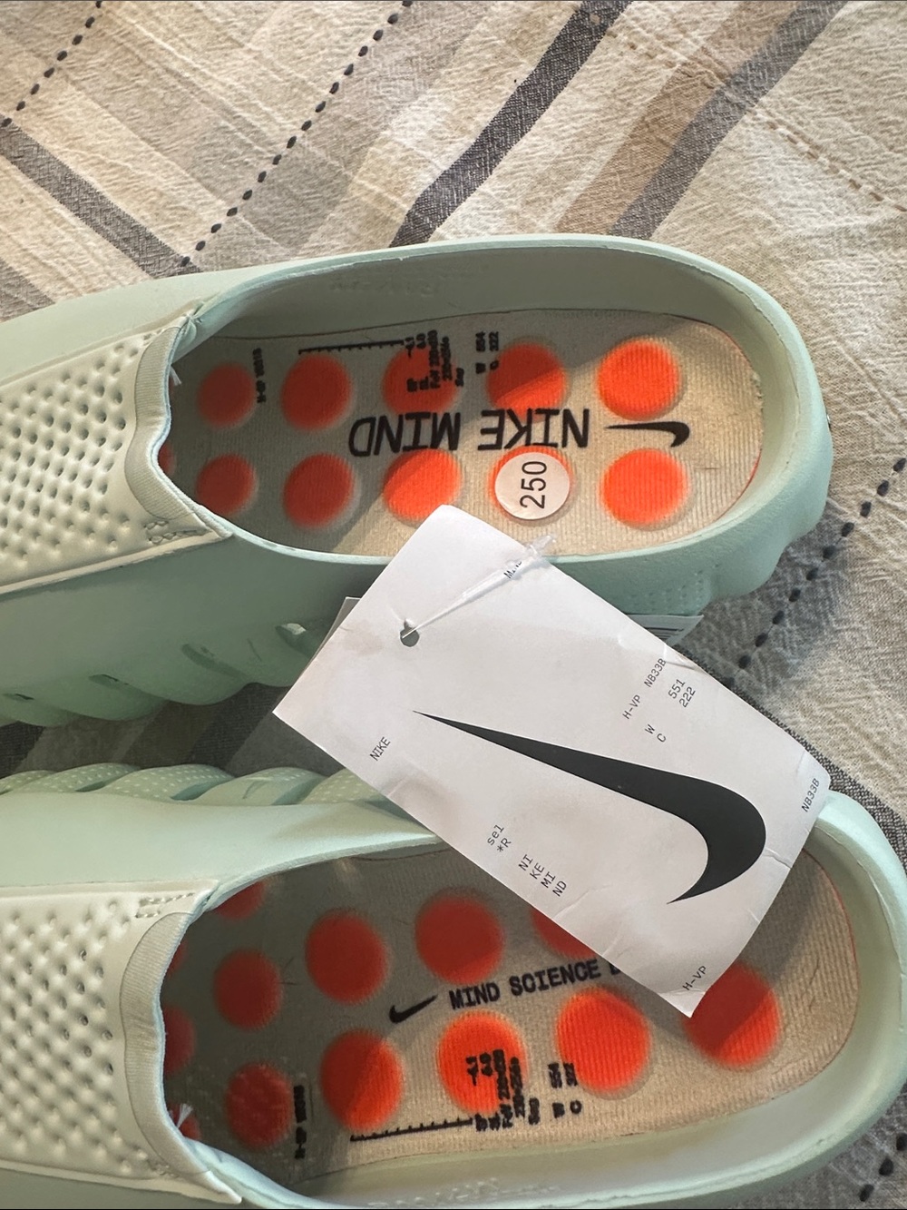 mint green size 7 NWT - Picture 2 of 6